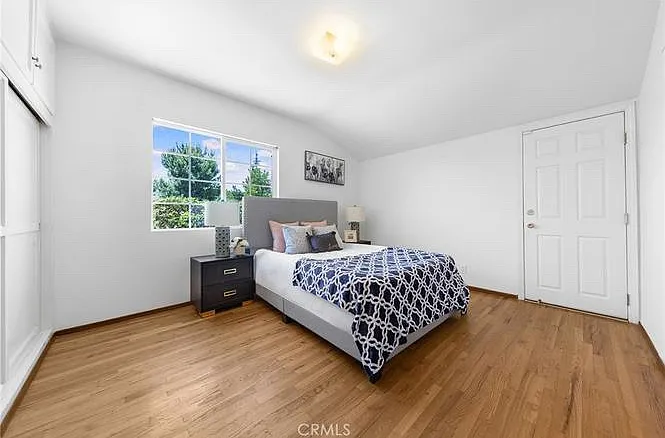 1003 Langley Way — Photo 3
