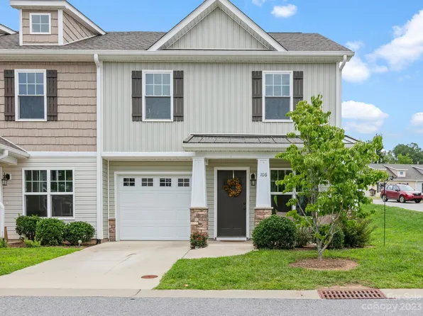 106 Monmouth Way, Candler, NC 28715