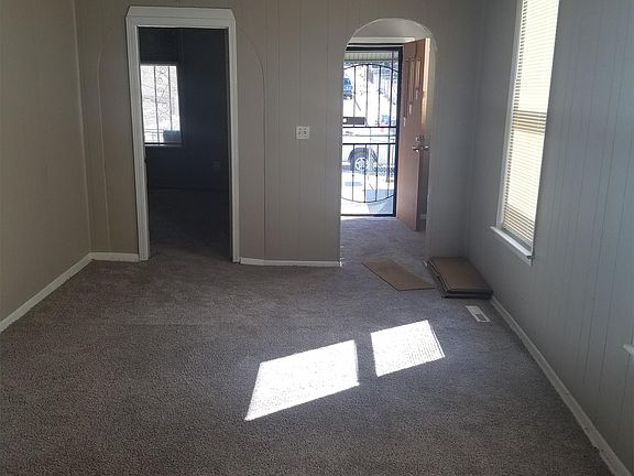 5th image of 622 Norton Ave