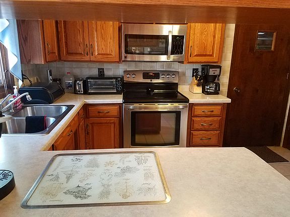 4th image of 2640 Sunray Ln