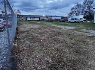 921 Rev Abraham Woods Boulevard 5 #Jr-6, Birmingham, AL 35285