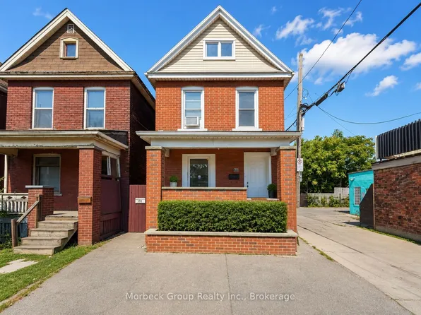 151 Lottridge St #A, Hamilton, ON L8L 6V5