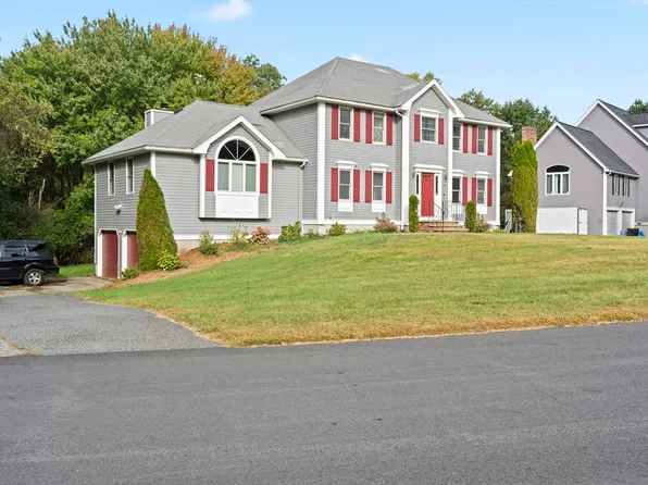 18 Noel Rd, Andover, MA 01810