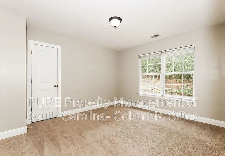 322 Shetland Ln — Photo 14