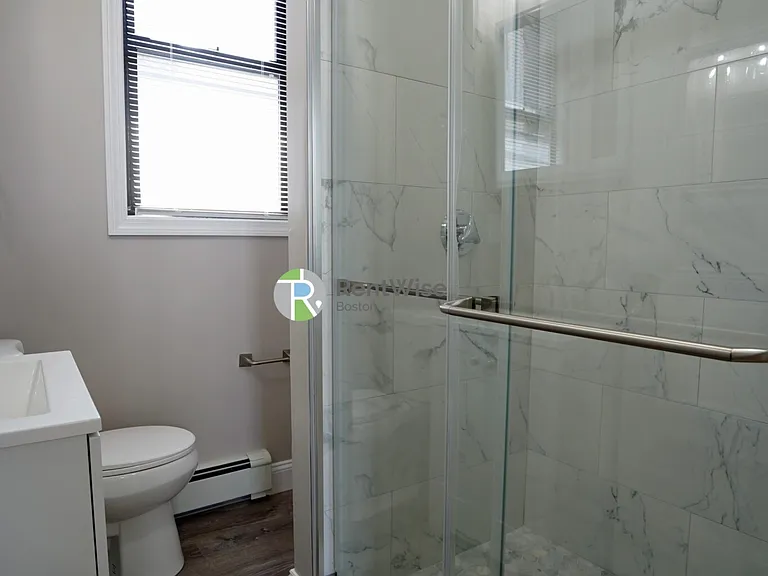 76 Gardner St #C1 — Photo 21