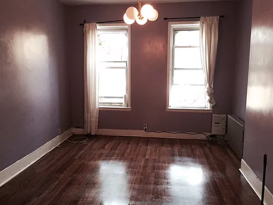 Rented by Premier Metro Realty Corp | media 15