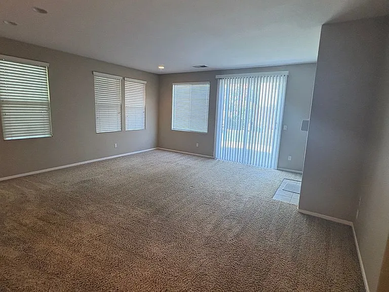 1415 Redding Rd — Photo 13