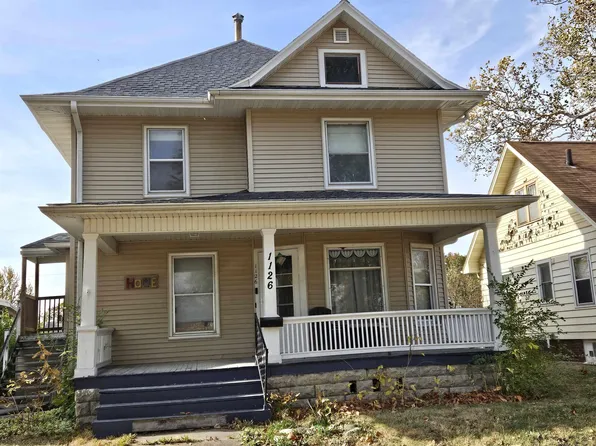 1126 Grant Ave #1, Waterloo, IA 50702
