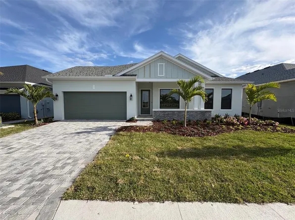 7253 Meadowshade Ct, Sarasota, FL 34241