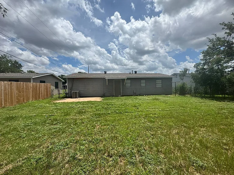 204 W Garden Dr — Photo 22