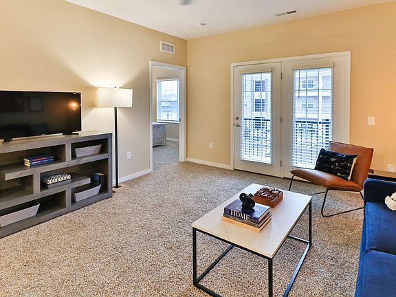 4th image of 5746 Leila Ln #6225-307