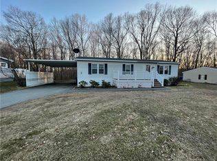 49 Colchester Cmns, Colchester, CT 06415