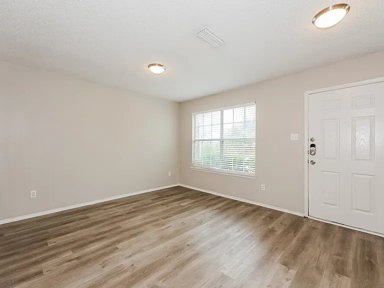 1213 Singletree Ct — Photo 13