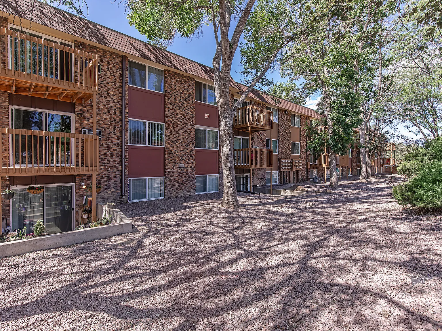 Come Home to Pikes Place on San Miguel — Photo 4