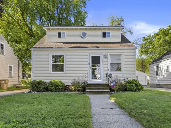 2917 72nd STREET, Kenosha, WI 53143