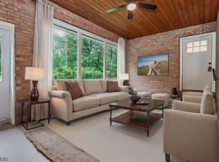 244 Brass Castle Rd, Oxford, NJ 07863