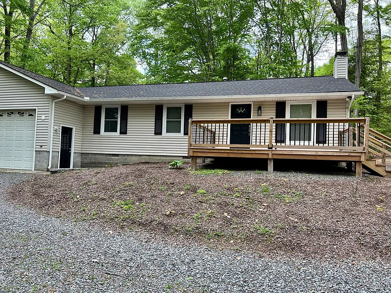 6408 Chatterton Ln — Photo 2