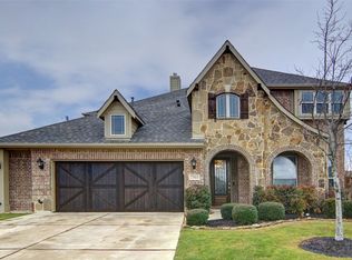 7503 Lynnwood Dr, Grand Prairie, TX 75054
