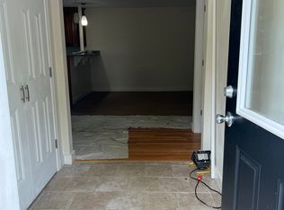 89 Maplewood Ave #1R, Gloucester, MA 01930