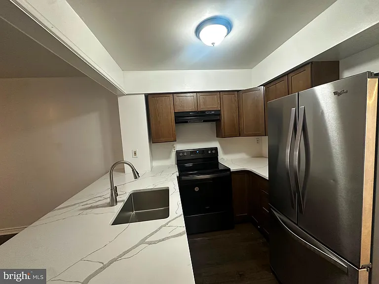 1813 N Gratz St — Photo 3