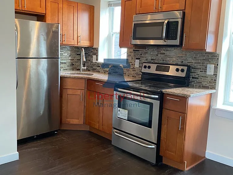 4168 Germantown Ave — Photo 3