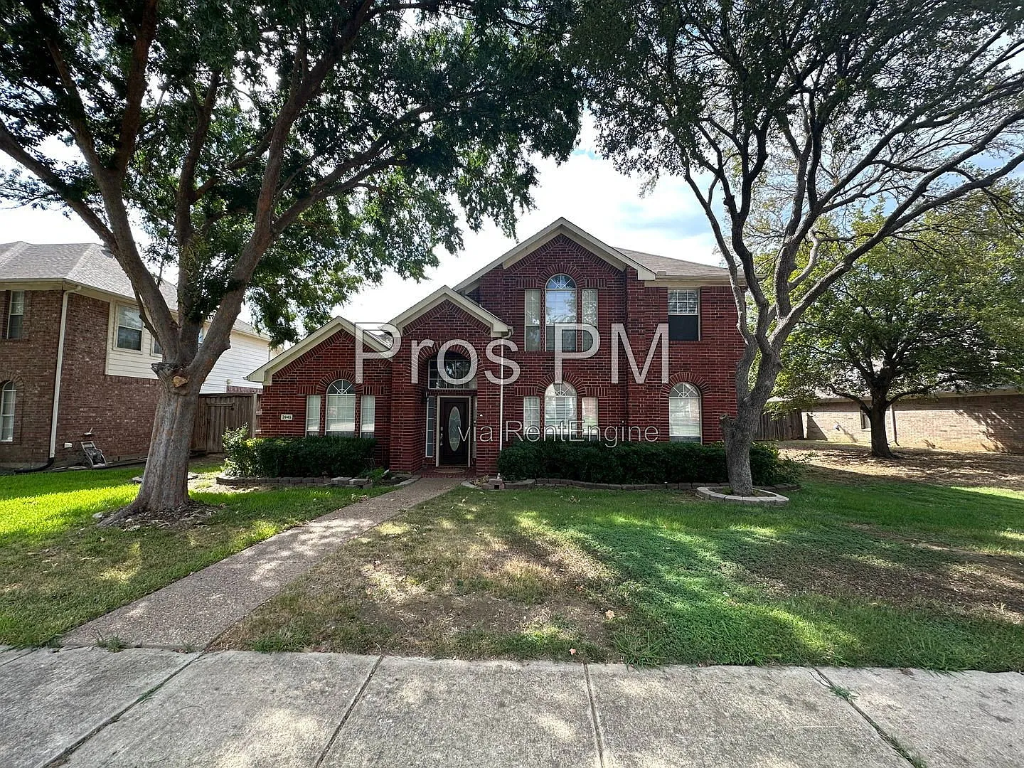 5 bed, 3.0 bath, 3021 sqft, $3,100 — Photo 2