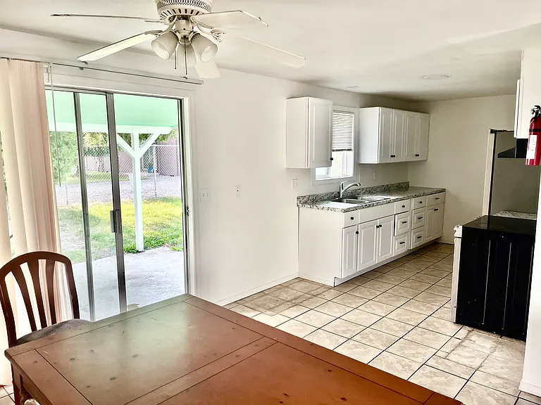 1808 N 20th Ave #A-B — Photo 6