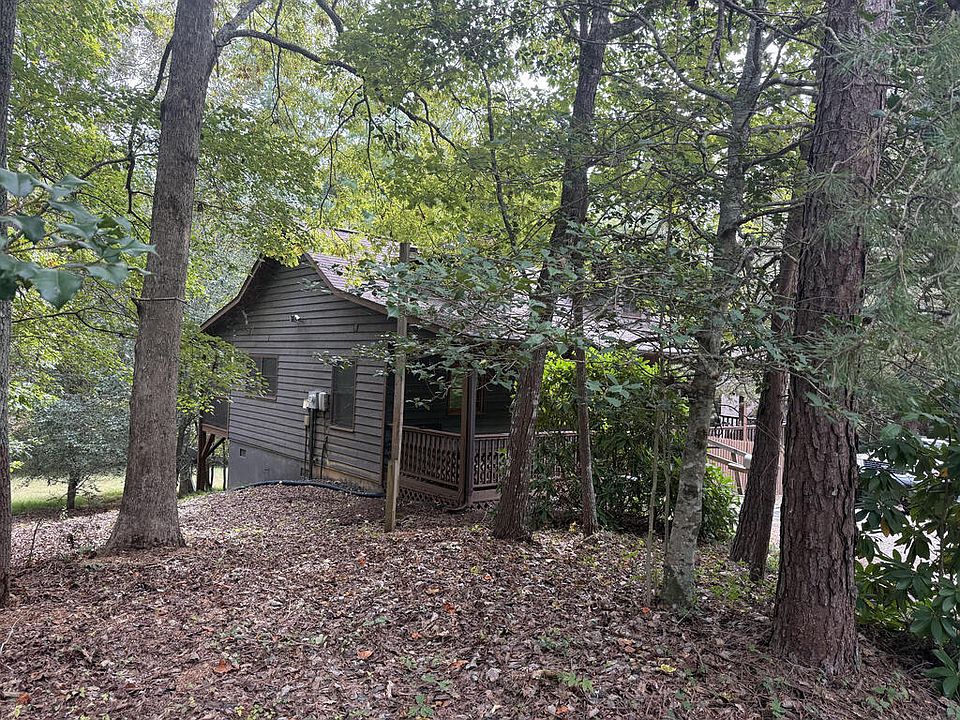 1st image of 133 Fox Trot Ln