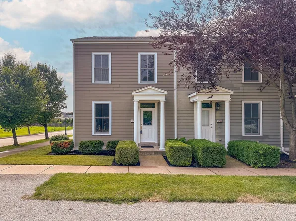 3293 S Civic Green Way, Saint Charles, MO 63301