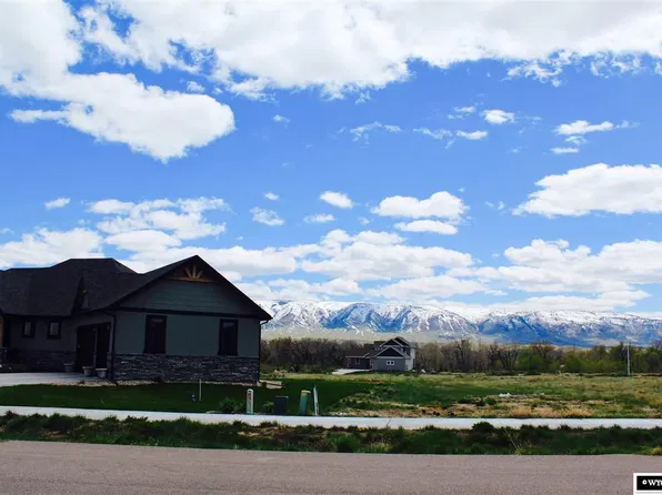 6120 Rivers Gate, Casper, WY 82604