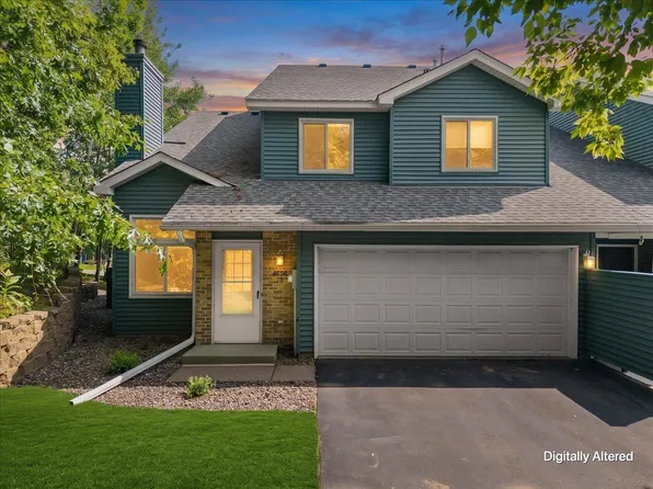 4856 Helena Ln N APT 12, Oakdale, MN 55128