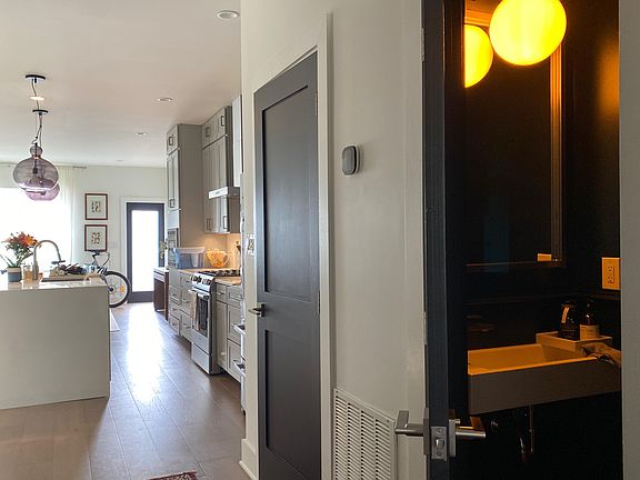 5th image of 18 Q St NW #2