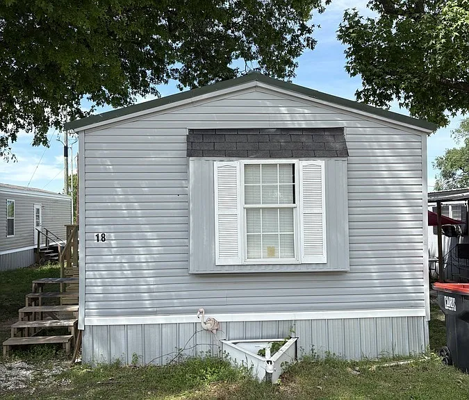 3810 S Thompson St #18 — Photo 2
