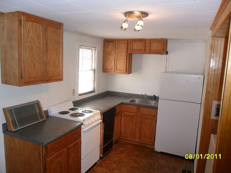 1st image of 306 E Maxwell St APT C