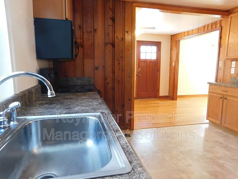 277 Skyview Cir #101 — Photo 14