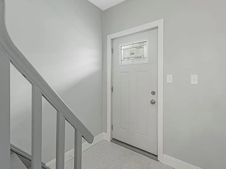 Common area at the entry