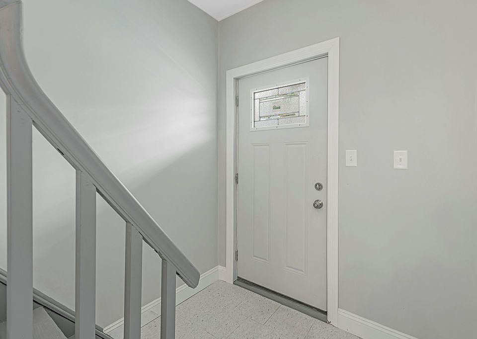 Common area at the entry