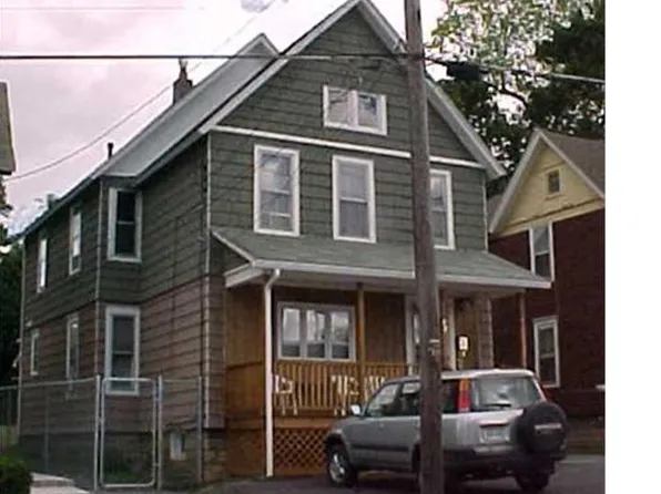 42 Aurelius Ave, Auburn, NY 13021