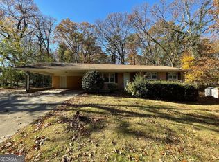 7163 Linda Dr, Lithia Springs, GA 30122