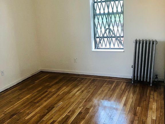 3rd image of 751 Tilden St Basement 2