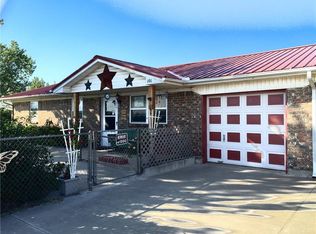 101 Glenhaven Dr, Chickasha, OK 73018