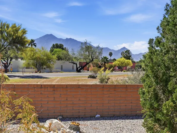 1526 N Paseo Cerca, Green Valley, AZ 85614