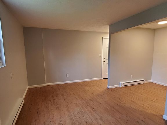 2nd image of 801 Pennsylvania Ave APT 2