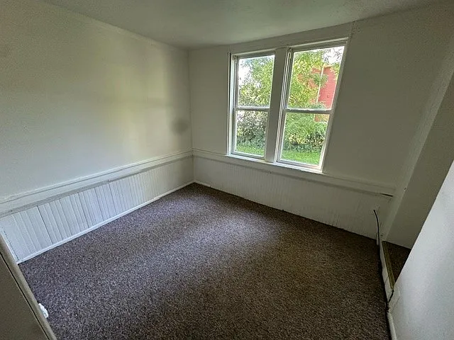 133 S Cottage St — Photo 14