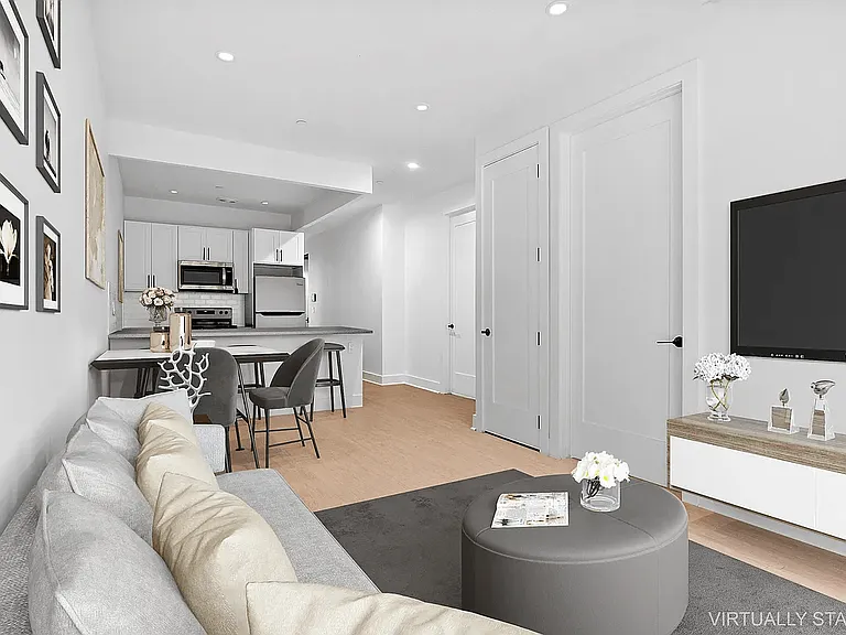 1059 Greene Ave #1 — Photo 4