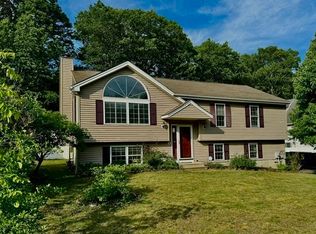 62 Moreland Green Dr, Worcester, MA 01609