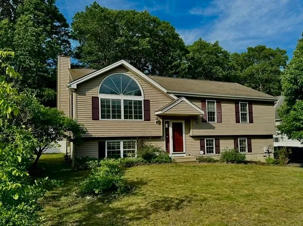 62 Moreland Green Dr, Worcester, MA 01609