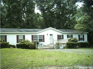 105 Rolling Oak Rd, Braxton, MS 39044