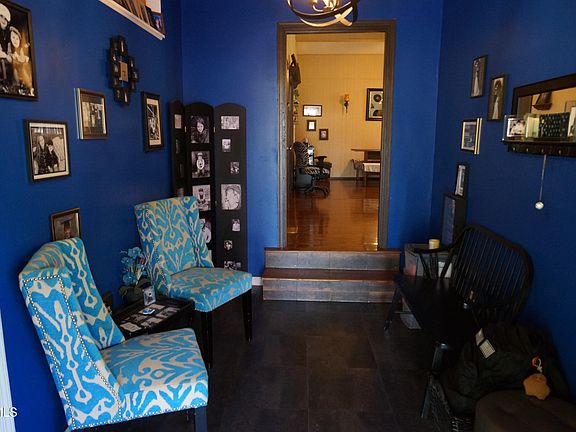 5th image of 1569 Rock Springs Rd