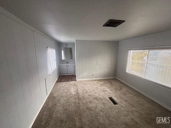 5th image of 224 McCord Ave Space 15